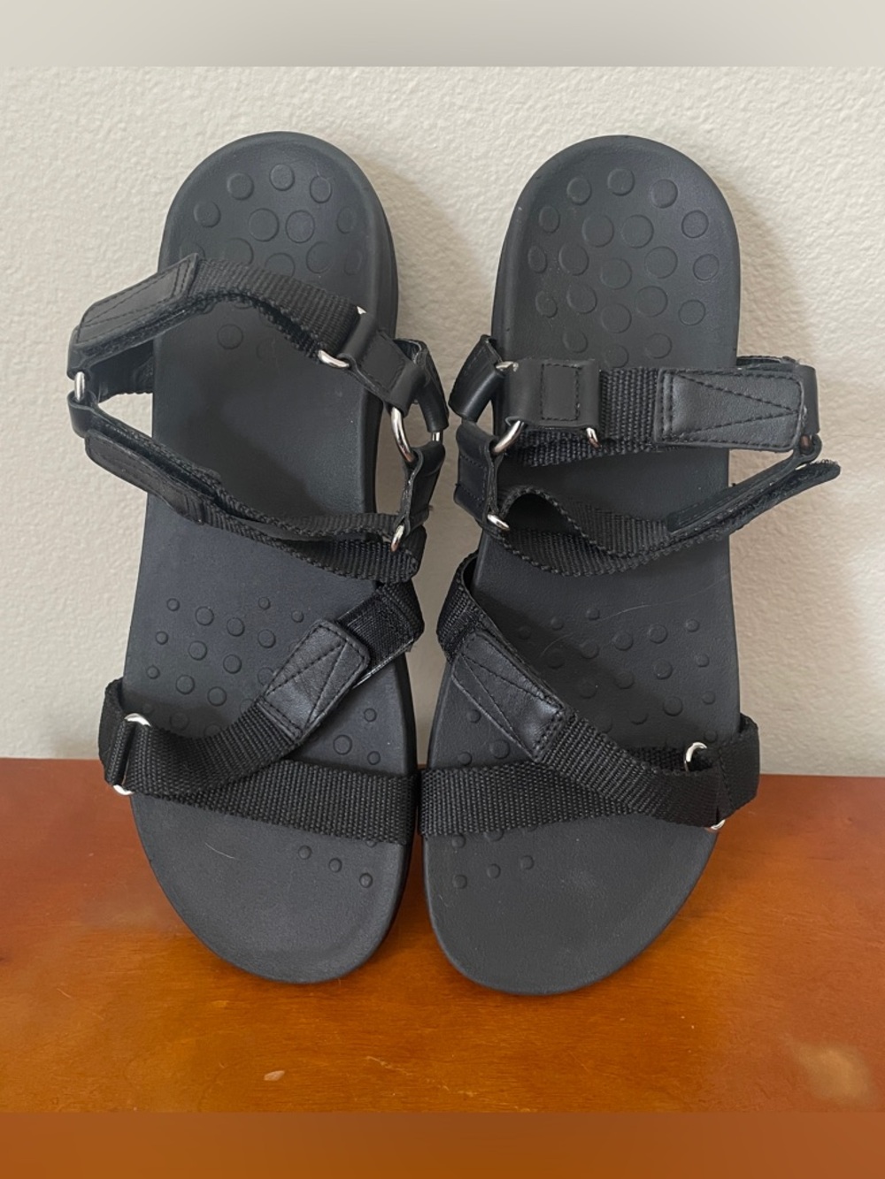 Vionic Candace Sandals - Black Adjustable Strap, Women's size 11